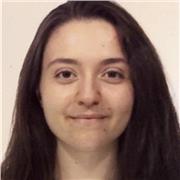 Studentessa universitaria, diplomata al liceo classico offre ripetizioni di inglese e latino, e aiuto compiti e studio