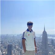 Estudiante de ingeniería aeroespacial da clase de matemática, física y química nivel ESO y Bachillerato en Madrid