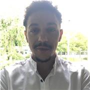 Professeur d'Histoire proposant ses services dans l'accompagnement progressif de l'élève