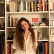 Architetta offre lezioni online per studenti di architettura e design