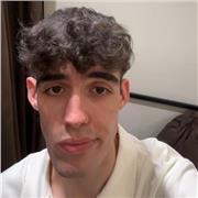 Estudiante de Ingeniería Biomédica que imparte clases de matemáticas, física, química o biología para alumnos de ESO y Bachillerato