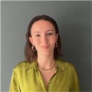 English speaking Maths tutor who received a 2:1 in their Applied Mathematics degree at the University of Bath.