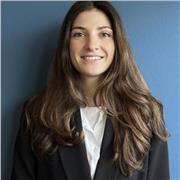 Realicé el bachillerato científico y la carrera de ADE. Ofrezco apoyo en ESO y posiblemente bachillerato.