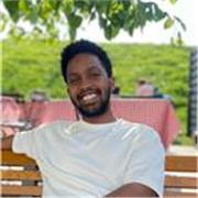 Engaging English Teacher for Interactive and Confidence-Building Lessons