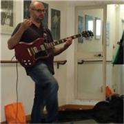 lezioni di chitarra elettrica, acustica per principianti e avanzati, adulti e bambini ANCHE ON LINE