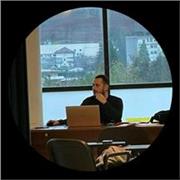 Ciao, se avete bisogno di una grossa mano per i vostri compiti sono ad aspettarvi con la massima disponibilità.