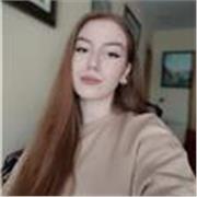Soy estudiante de ingeniería informática, ¡una carrera repleta de matemáticas! Imparto clases de mates, lengua, inglés y física.