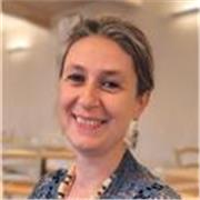 Insegnante di lingue esperta e dinamica impartisce lezioni online di francese, italiano, spagnolo, portoghese.