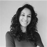 Traduttrice e Tutor offre aiuto compiti per la scuola superiore in spagnolo e inglese