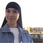 Yo me defino como una persona ámenle simpática, tengo paciencia con las personas y soy una persona muy aplicada. niños de primaria