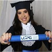 Professora de Geografia com experiência em escola privada e aulas particulares, da Educação Infantil ao 9º ano