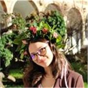 Studentessa LM Lingue straniere presso Unimi, attualmente in Erasmus a Düsseldorf, impartisce lezioni online di inglese e tedesco
