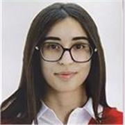 Soy graduada en Filosofía por la Universidad de Granada 