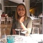 Laureata in Scienze politiche e Relazioni internazionali per insegnamento materie scuole elementari/medie