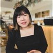 I am an experienced tutor with a background in teaching in private schools for seven years and tutoring for five years. My lessons are primarily aimed at elementary school students. My main subject is English. 