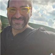 Insegnante di Italiano, storia, per medie e superiori, offre lezioni private, aiuto e supporto nello studio