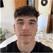 Profesor principiante con muchas ganas de pasar tiempo haciendo lo que me gusta junto con vosotros. Alegre, comprometido y creativ