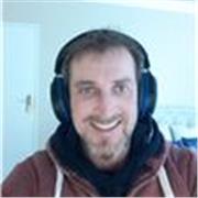 Relaxed and easy lessons for kids, teens, young adults and adults who wants to learn basic English or just practice conversation.