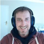 Relaxed and easy lessons for kids, teens, young adults and adults who wants to learn basic English or just practice conversation.