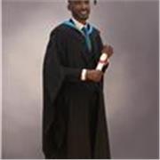 I am a highly proficient English speaker with a plethora of experience in essay writing and linguistic/exam techniques