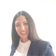 Laureata con ottimi voti e con esperienza di insegnamento pluriennale, offre lezioni private come aiuto compiti e ripetizioni.