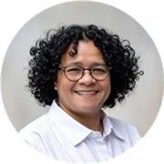 Formadora y docente con más de diez años de experiencia en enseñanza, orientación educativa y programas de inclusión sociolaboral.