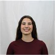 Soy una persona paciente, organizada y con muchas ganas de enseñar y ayudar a mejorar tus idiomas.