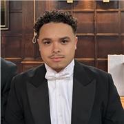 Oxford Law graduate keen to help those applying to Oxbridge as well as those studying A Level essay bases subjects