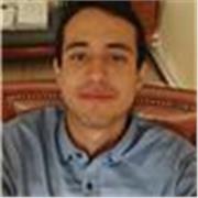 Profesor de Español imparte a personas de todas las edades