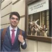A native Spanish and English speaker with a degree in linguistics and psychology. 