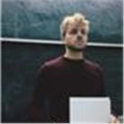 Sono Laureato in Fisica e laureando in ingegneria Nucleare presso l’Università di Pisa