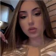 Profesora de apoyo cualificada en B1 en inglés y con recursos para mostrar apoyo escolar y ayuda(primaria y eso)