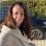 Prof de Yoga certifiée RYT 200. Cours privés ou cours en groupe. Pour tous les niveaux.