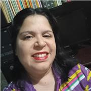 Profesora de Lengua y Literatura imparte clases online