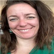 Formatrice pour adulte en communication, prise de parole en public, management et gestion du stress, propose ses compétences.