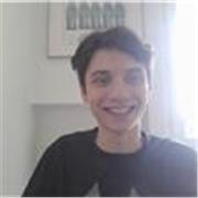 Studente universitario diplomato al liceo scientifico  Galileo Ferraris  impartisce lezioni di matematica