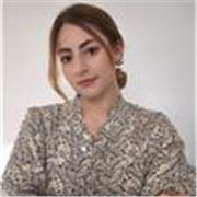 Soy una persona organizada, clara al explicar y muy enfocada en resultados.