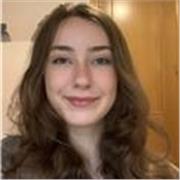 Estudiante universitaria con alto nivel en ingles para todas las edades.