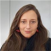 Psicóloga con más de 10 años de experiencia, comprometida y proactiva.