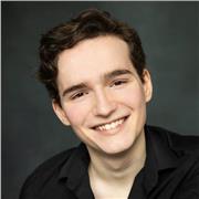 Singing and Acting through song lessons from a conservatoire trained professional performer