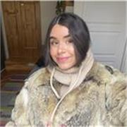 Paciente, Empática, Divertida, Agradable, Puntual, Algo exigente y buenos resultados!