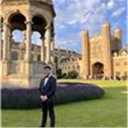 I am a dedicated and passionate tutor with one year of experience of tutoring both biology and chemistry. 