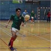 Jugador nivel alto en fútbol sala base, experiencia en campeonatos españoles y con ganas de enseñar y fomentar el deporte en el tiempo libre de los niños