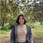 Englischunterricht mit freundlicher und geduldiger Lehrerin