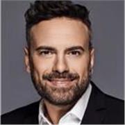 Profesor de Inteligencia artificial para todas las edades.