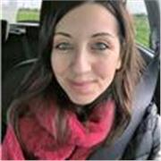 Istruttrice di Hatha Yoga e Pilates Matwork (a corpo libero) qualificata C.S.A.In offro LEZIONI ONLINE personalizzate