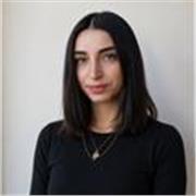 Offro lezioni di grammatica e letteratura italiana. Sono appassionata di libri e di scrittura e non vedo l'ora di aiutarvi!
