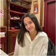 Estudiante de último año de Medicina, imparto clases de repaso de matemáticas, biología y química desde primaria hasta la ESO.