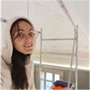 Offro lezioni di pittura su tutti i supporti e di tutte le tecniche per ogni età.