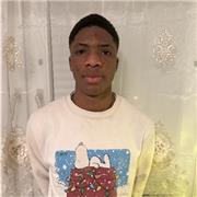 Französisch-Tutor, der Kinder aller Altersgruppen unterrichtet